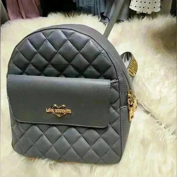 Love moshino Very cute Backpack - Picture 1 of 12